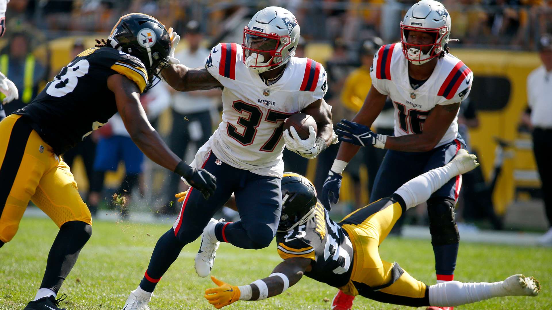 CBA第18輪本土最佳球員評選.