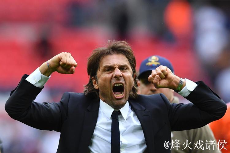 孔蒂:我们的中场只剩洛博特卡和小麦,希望不会 孔蒂:我们的中场只剩洛博特卡和小麦,希望不会