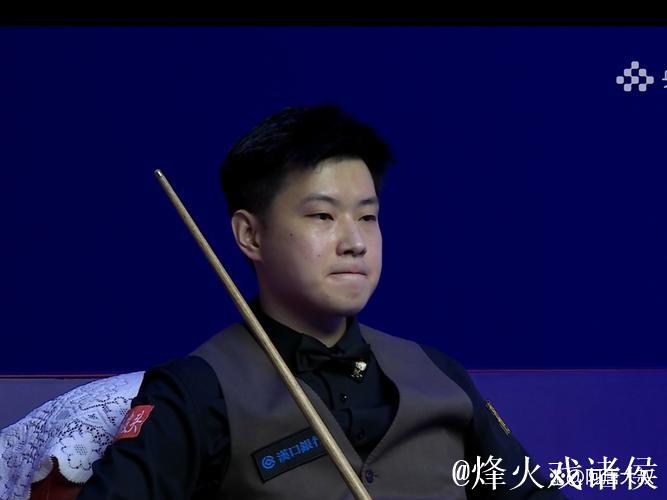 斯诺克英国公开赛：赵心童2-4惜败希金斯，止步16强之外